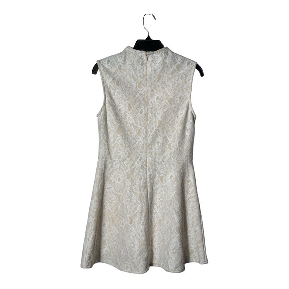 1854. NASTY GAL ALL LACE WITH LINER MINI LENGTH DRESS WHITE/BEIGE IN COLOR SZ MD - Picture 7 of 10